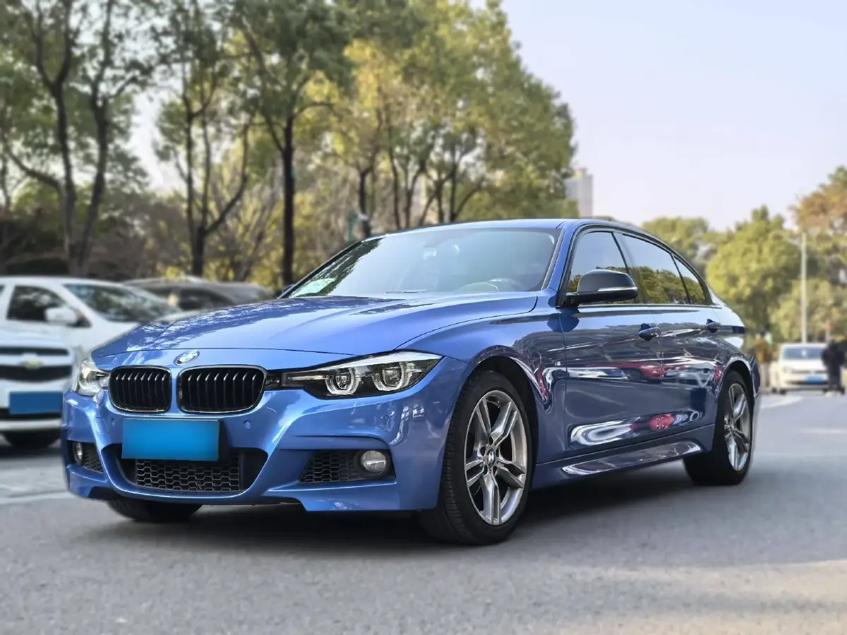 2018 BMW 3 Series 2.0T 184HP L4 8AT