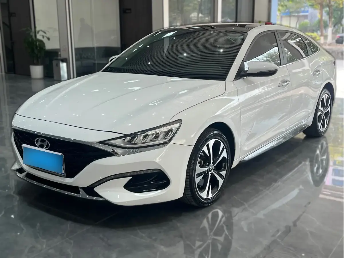 2021 Hyundai La Festa 1.6T 190HP L4 7DCT