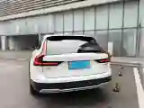 2022 Volvo V90 2.0T 250HP L4 8AT
