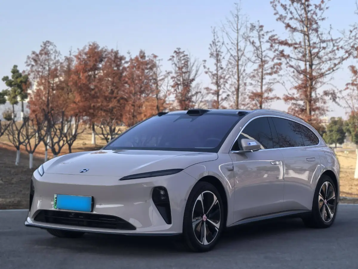 2024 NIO ET5T BEV 75KWH
