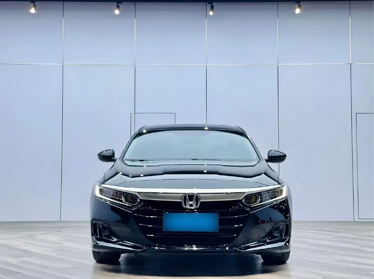 2022 Honda Accord 1.5T 194HP L4 CVT