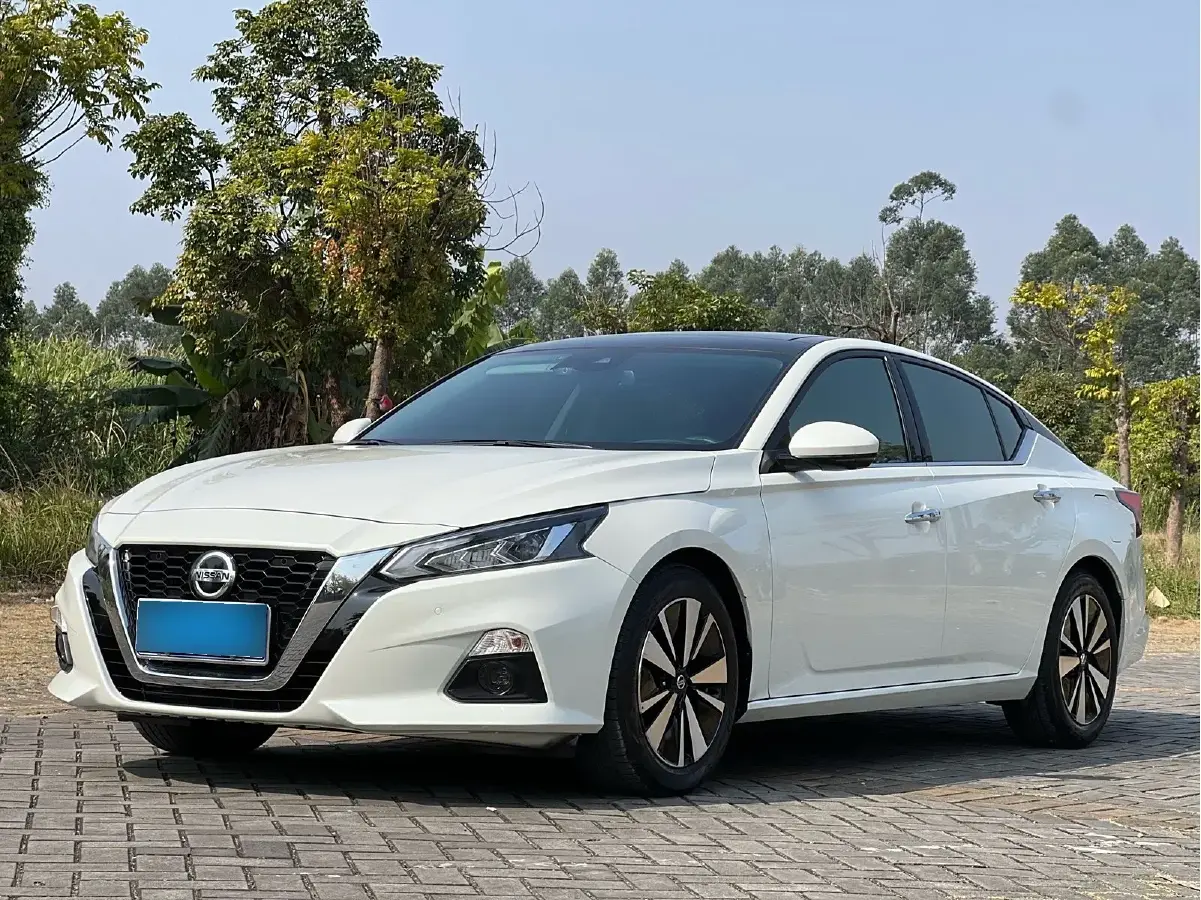 2021 Nissan Teana 2.0T 243HP L4 CVT
