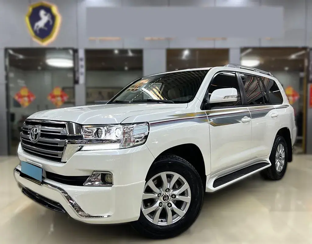 2015 Toyota Land Cruiser 4.0L 275HP V6 5AT