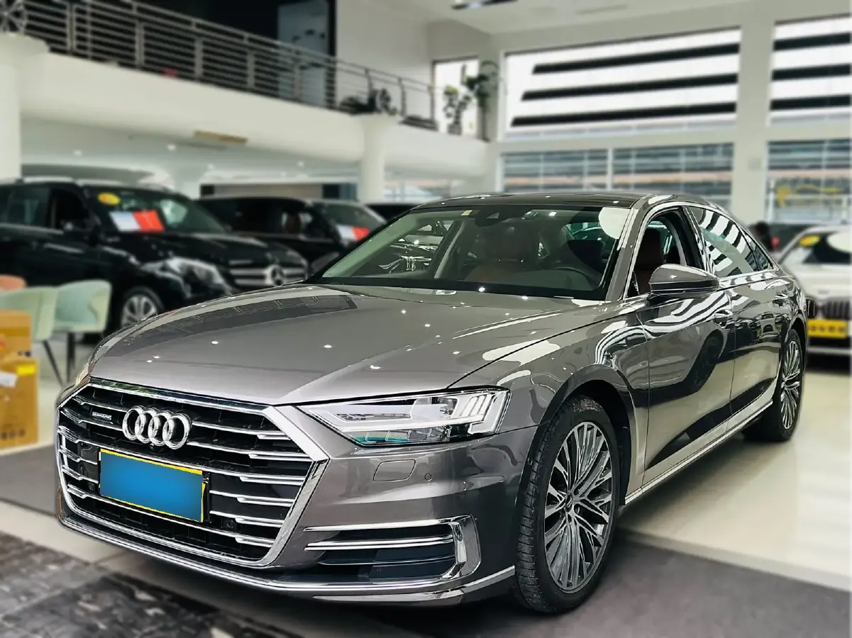 2018 Audi A8 3.0T 340HP V6 8AT