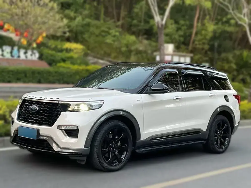 2020 Ford Explorer 2.3T 276HP L4 10AT