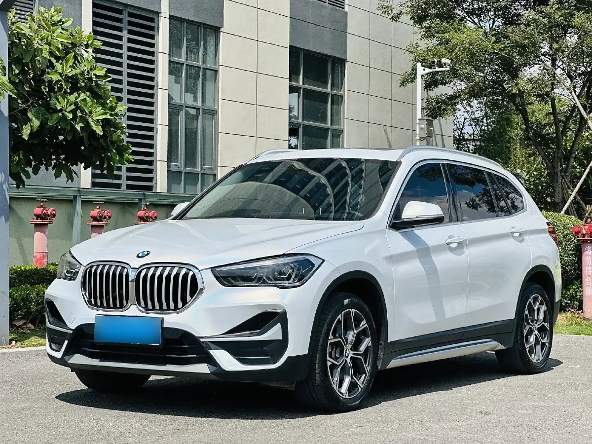 2021 BMW X1 2.0T 192HP L4 7DCT