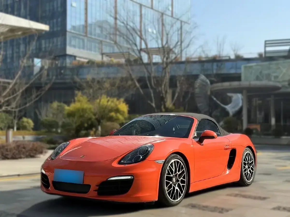 2015 Porsche Boxster 2.7L 265HP H6 7DCT
