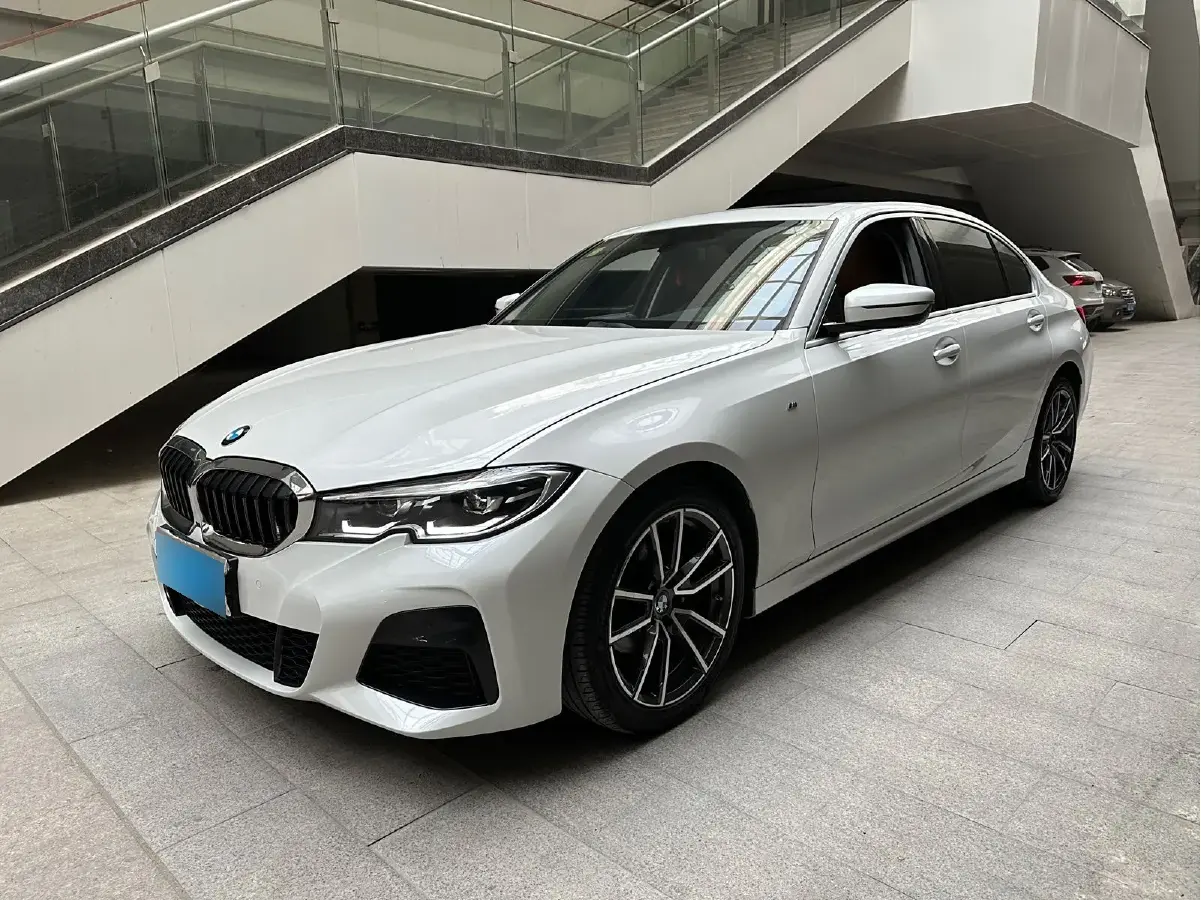 2021 BMW 3 Series 2.0T 156HP L4 8AT