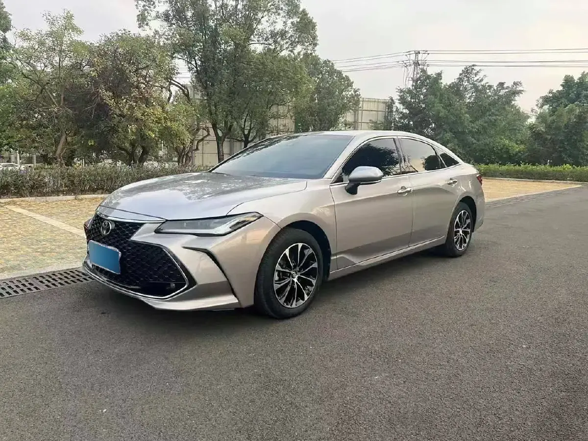 2021 Toyota Camry 2.5L 209HP L4 8AT