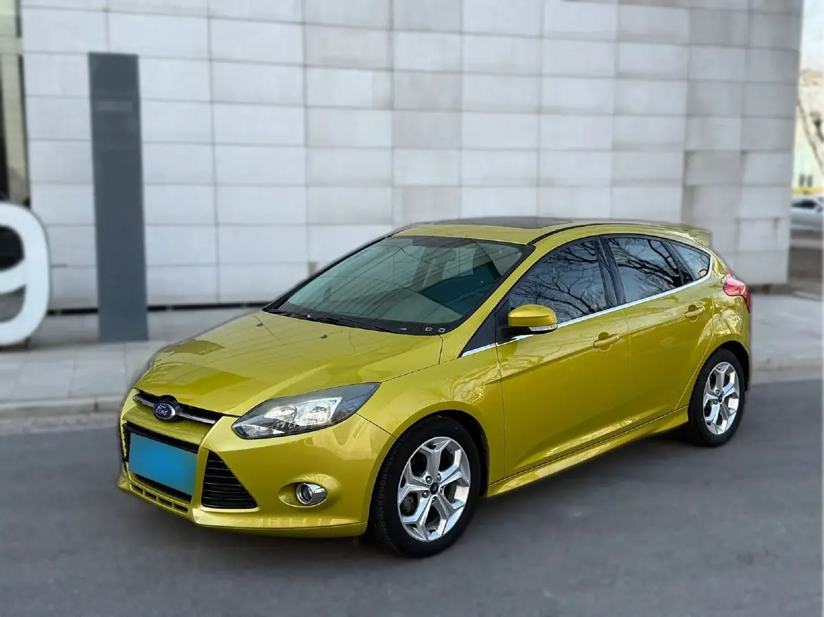 2012 Ford Focus 2.0L 170HP L4 6DCT