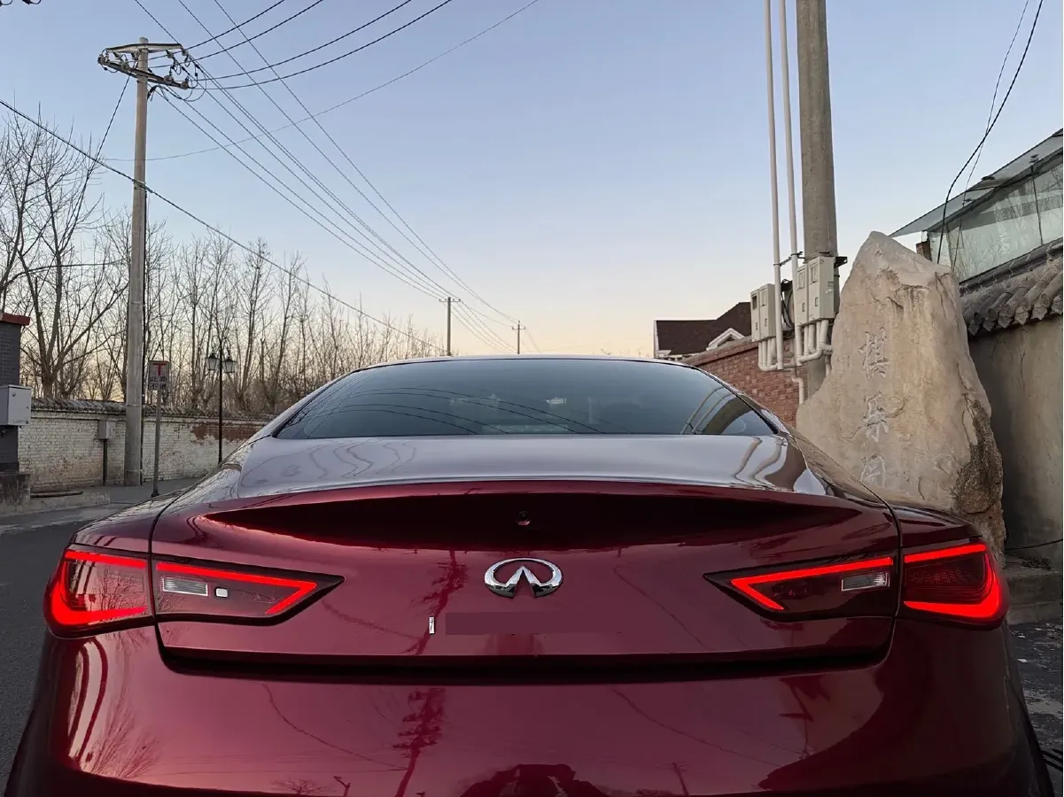 2019 Infiniti Q60 2.0T 211HP L4 7AT,autocango,china used car exporter,china ev exporter,chinese used car exporter,chinese used ev exporter