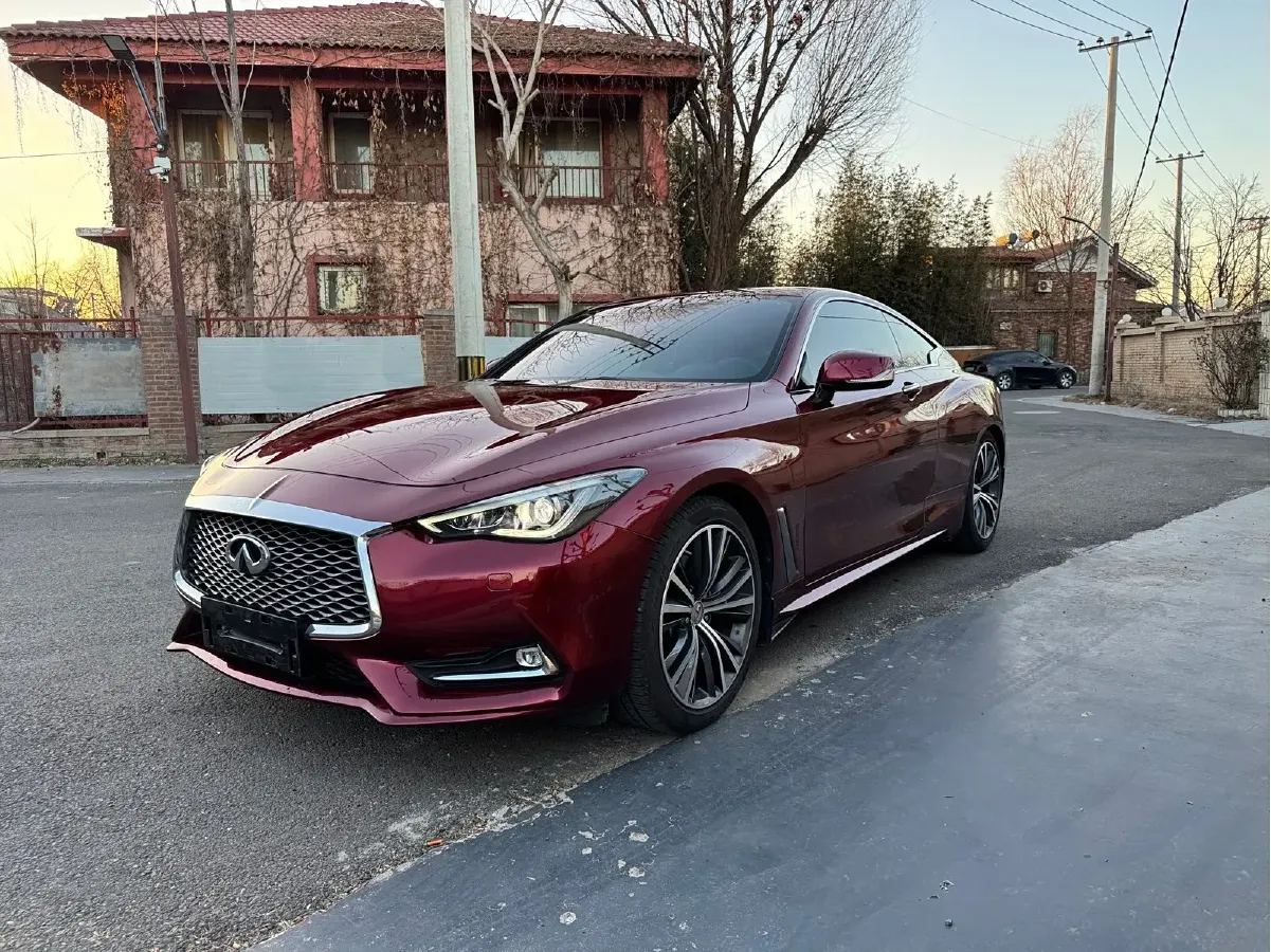 2019 Infiniti Q60 2.0T 211HP L4 7AT,autocango,china used car exporter,china ev exporter,chinese used car exporter,chinese used ev exporter