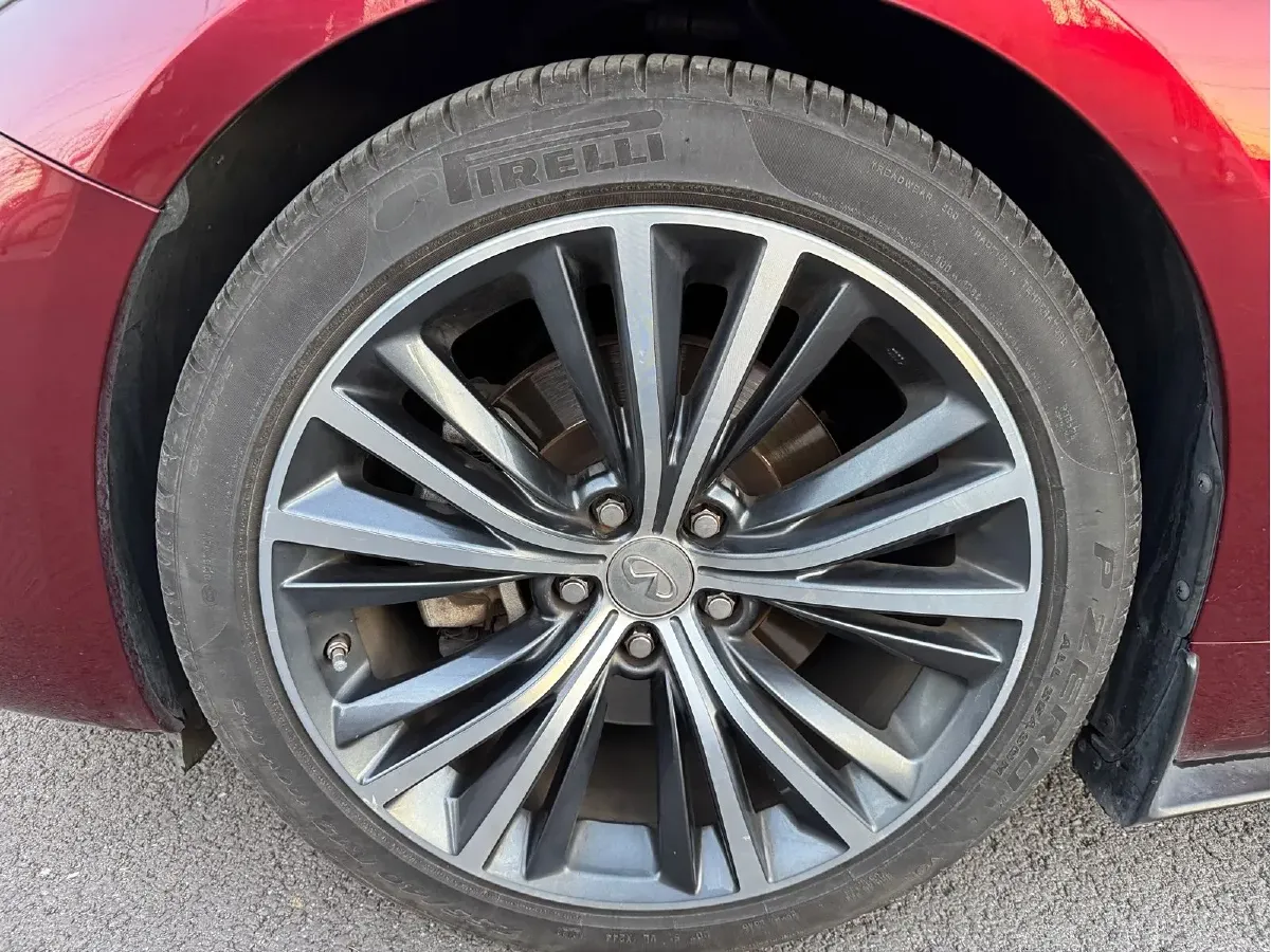 2019 Infiniti Q60 2.0T 211HP L4 7AT,autocango,china used car exporter,china ev exporter,chinese used car exporter,chinese used ev exporter