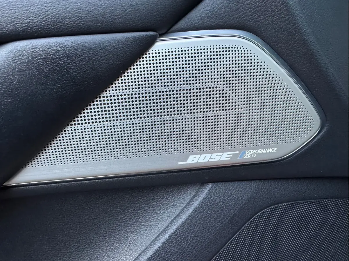 2019 Infiniti Q60 2.0T 211HP L4 7AT,autocango,china used car exporter,china ev exporter,chinese used car exporter,chinese used ev exporter