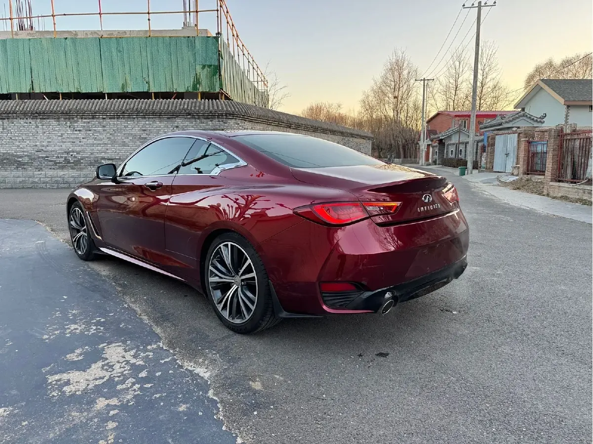 2019 Infiniti Q60 2.0T 211HP L4 7AT,autocango,china used car exporter,china ev exporter,chinese used car exporter,chinese used ev exporter