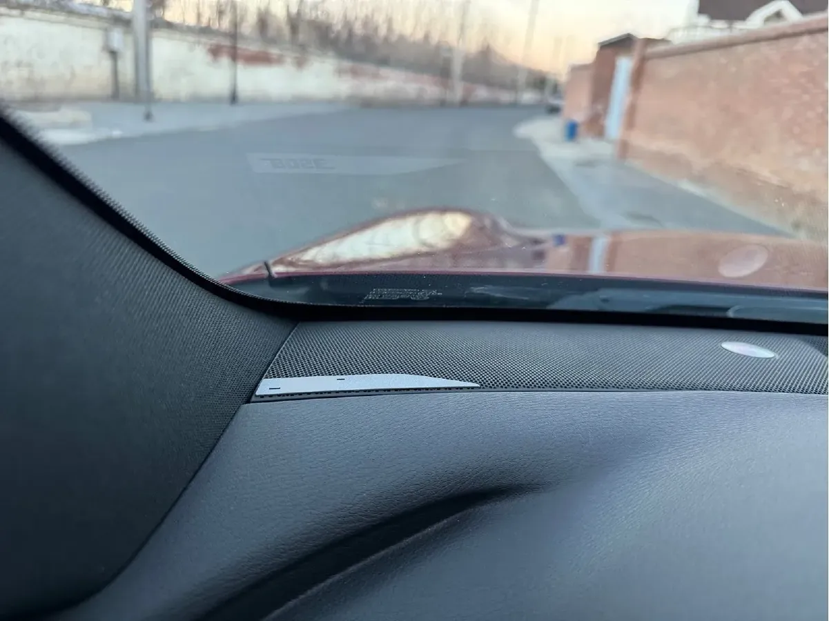 2019 Infiniti Q60 2.0T 211HP L4 7AT,autocango,china used car exporter,china ev exporter,chinese used car exporter,chinese used ev exporter