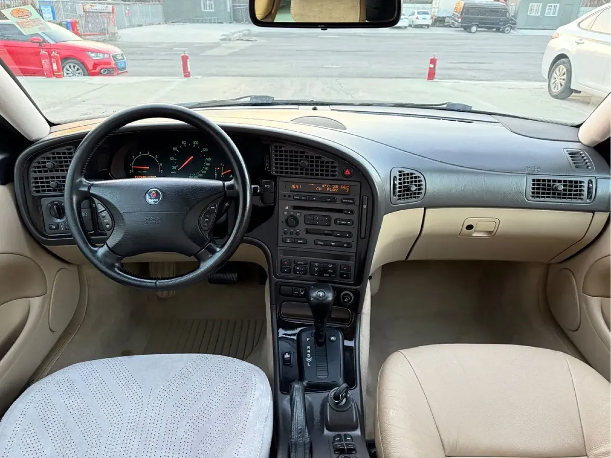 2004 Saab 9-5 2.3T 250HP L4 5AT,autocango,china used car exporter,china ev exporter,chinese used car exporter,chinese used ev exporter