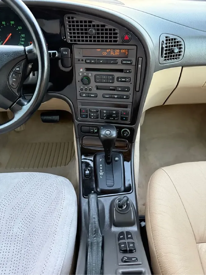 2004 Saab 9-5 2.3T 250HP L4 5AT,autocango,china used car exporter,china ev exporter,chinese used car exporter,chinese used ev exporter