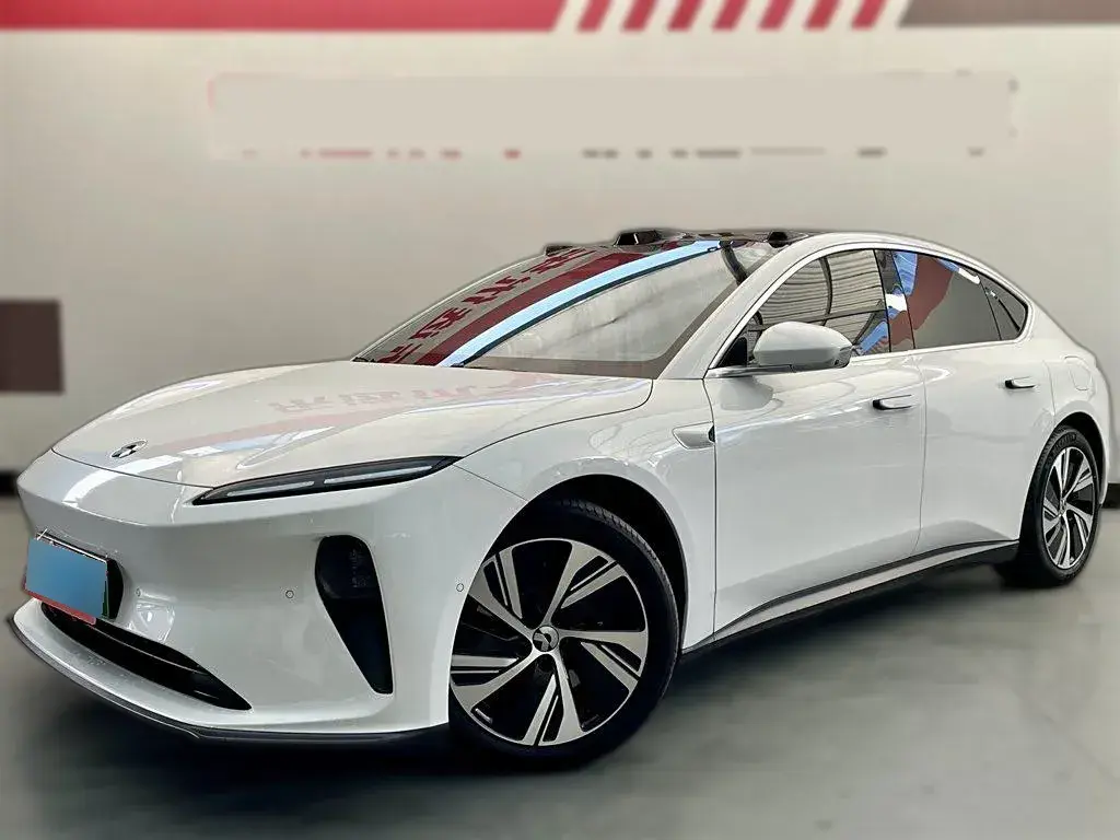 2022 NIO ET5 BEV 75KWH