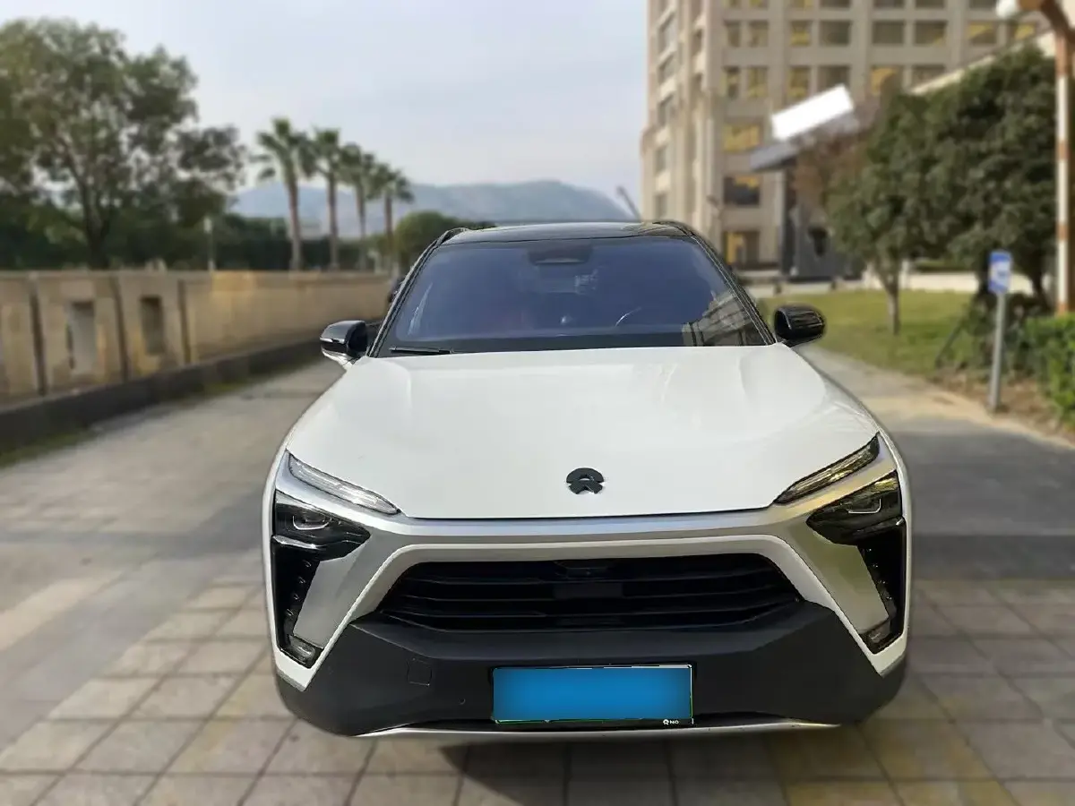 2022 NIO ES8 BEV 100KWH