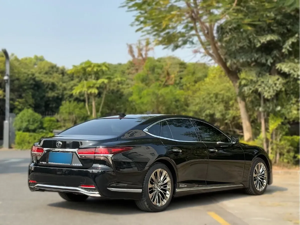 2018 Lexus LS 3.5L 299HP V6 E-CVT Hybrid,autocango,china used car exporter,china ev exporter,chinese used car exporter,chinese used ev exporter