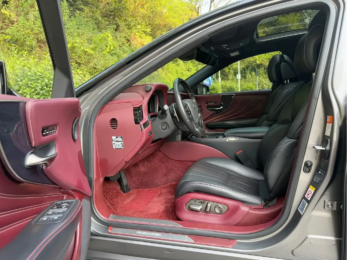 2018 Lexus LS 3.5L 299HP V6 E-CVT Hybrid,autocango,china used car exporter,china ev exporter,chinese used car exporter,chinese used ev exporter