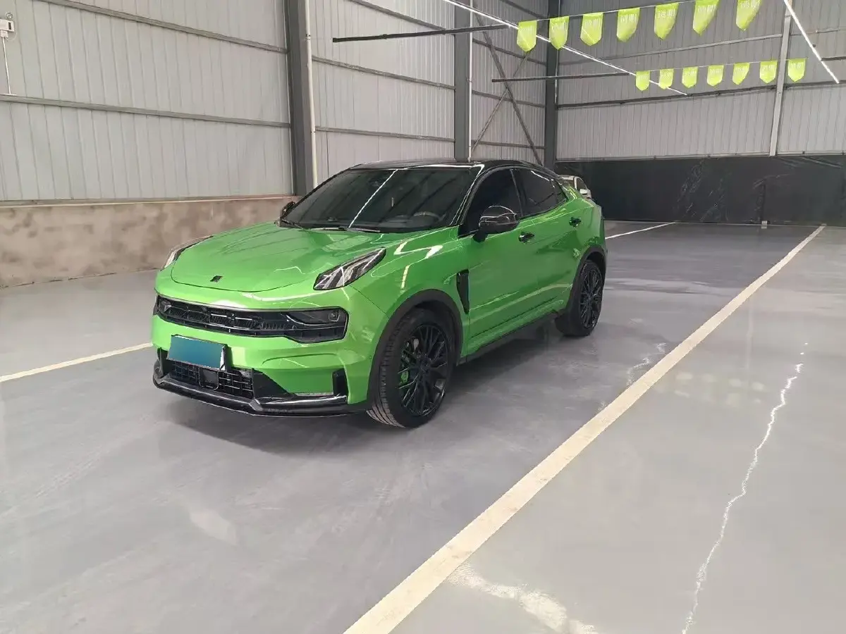 2022 LYNK&CO 05 2.0T 265HP L4 8AT