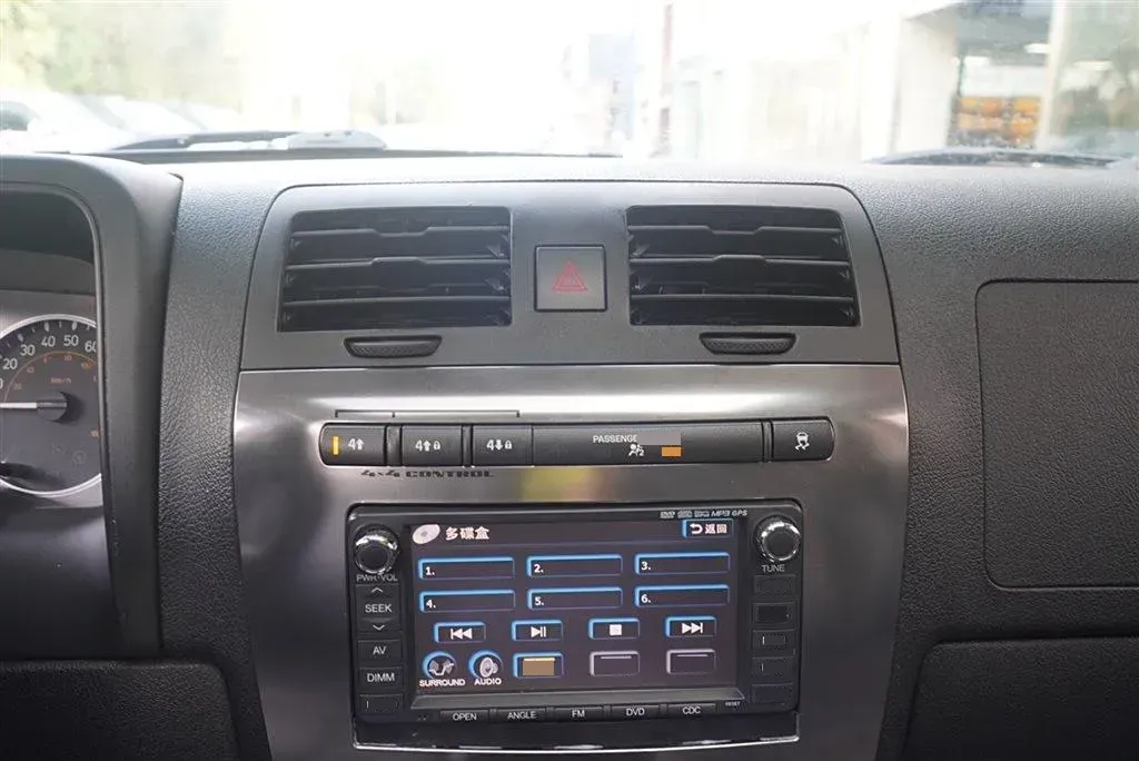 2005 Hummer H3 3.5L 220HP L5 4AT,autocango,china used car exporter,china ev exporter,chinese used car exporter,chinese used ev exporter