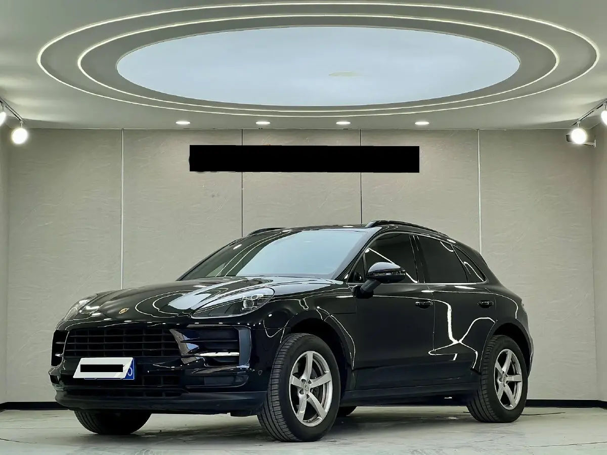 2020 Porsche Macan 2.0T 252HP L4 7DCT