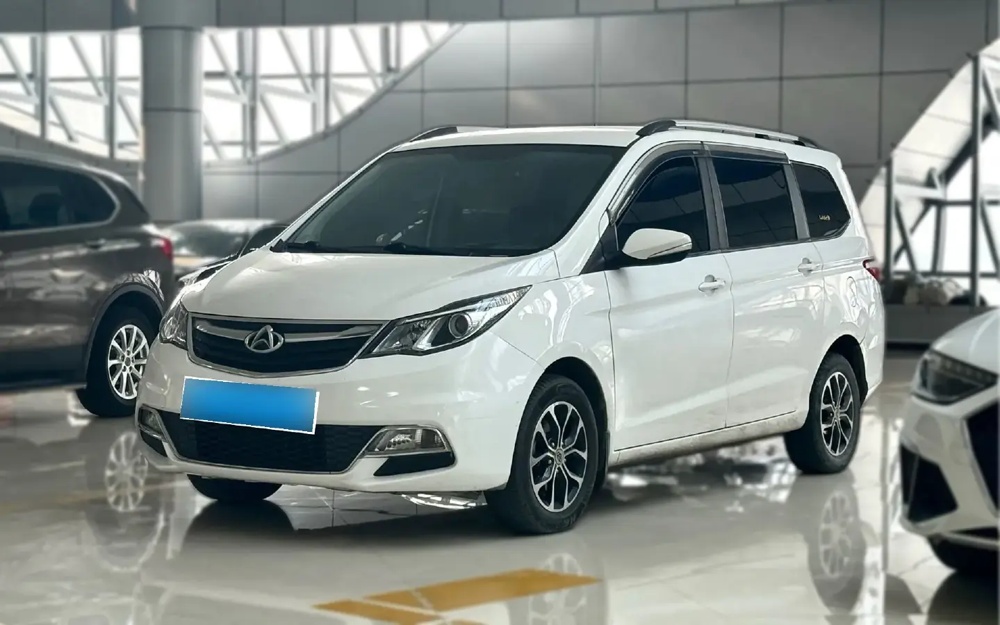 2016 ChangAn Kaicene A600 1.5L 114HP L4 5MT