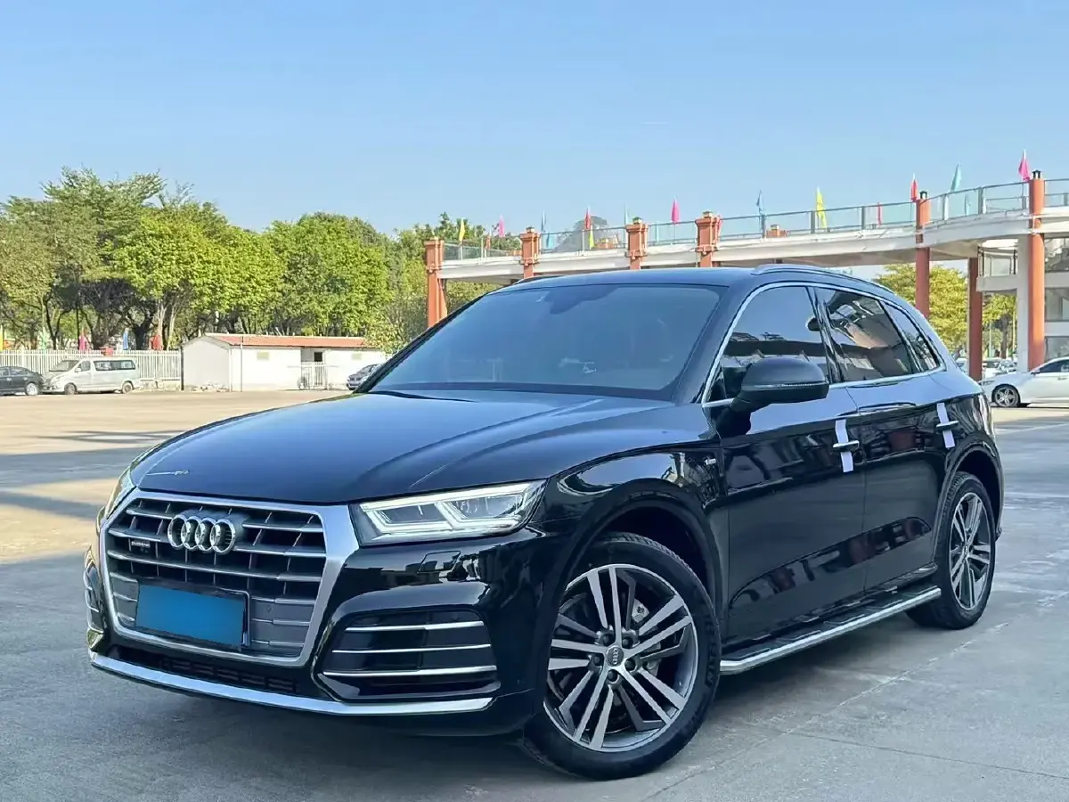 2020 Audi Q5L 2.0T 190HP L4 7DCT