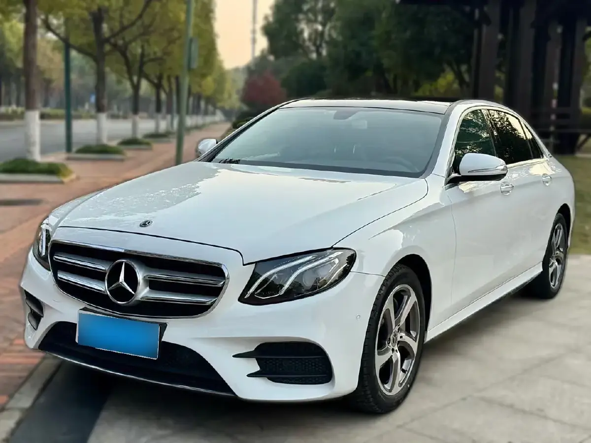 2018 Mercedes-Benz E Class 2.0T 245HP L4 9AT