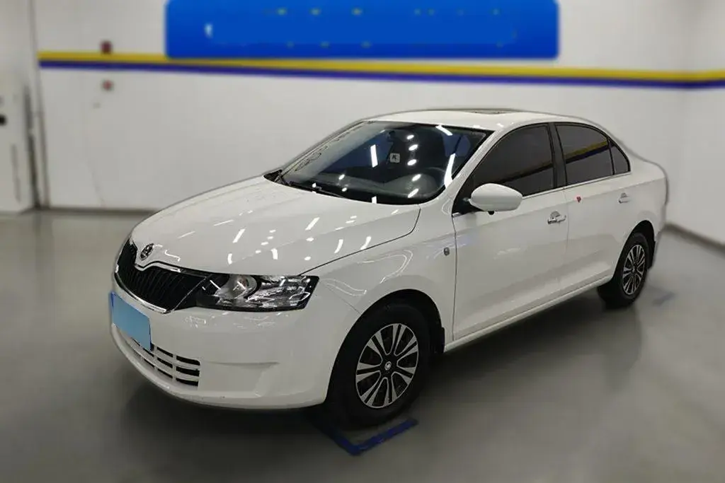 2016 Skoda Rapid 1.6L 110HP L4 6AT