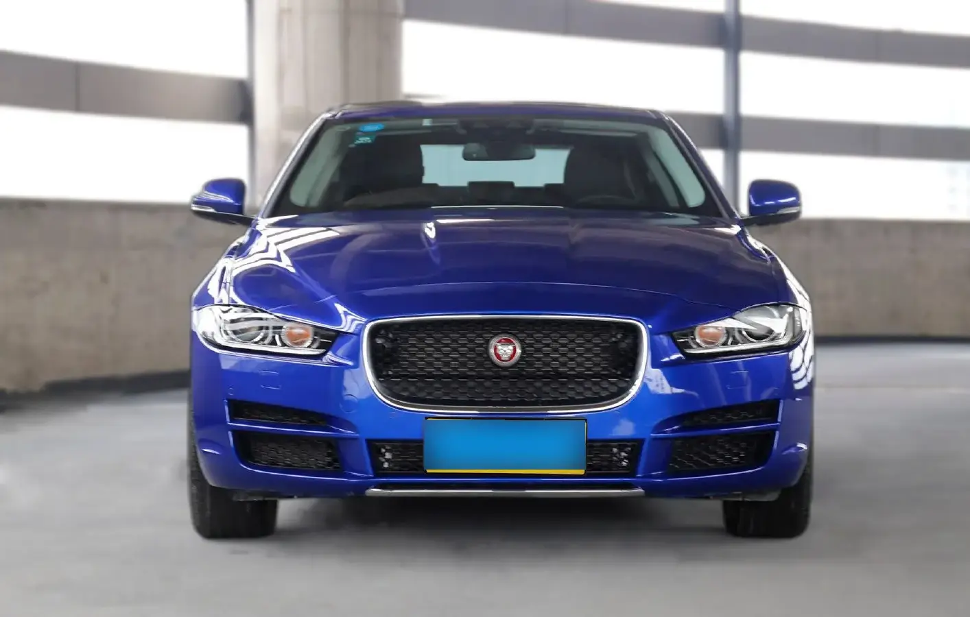 2019 Jaguar XEL 2.0T 200HP L4 8AT