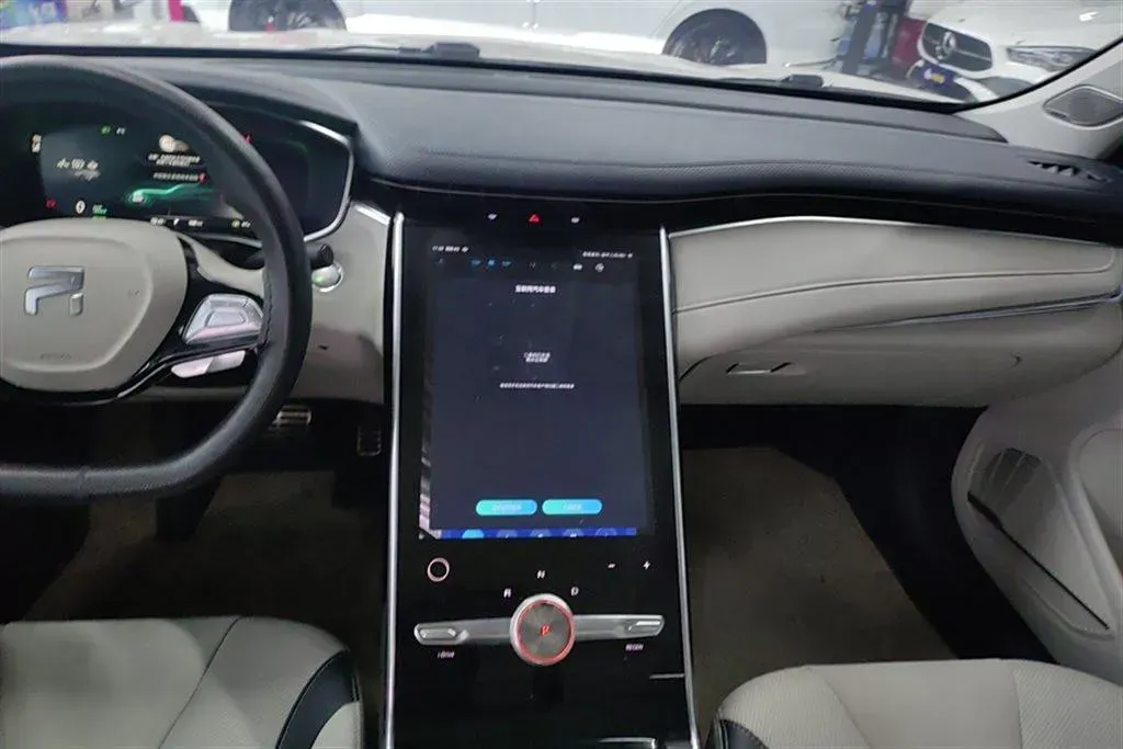 2021 Rising Auto MARVEL R 2AT BEV 69.9KWH,autocango,china used car exporter,china ev exporter,chinese used car exporter,chinese used ev exporter