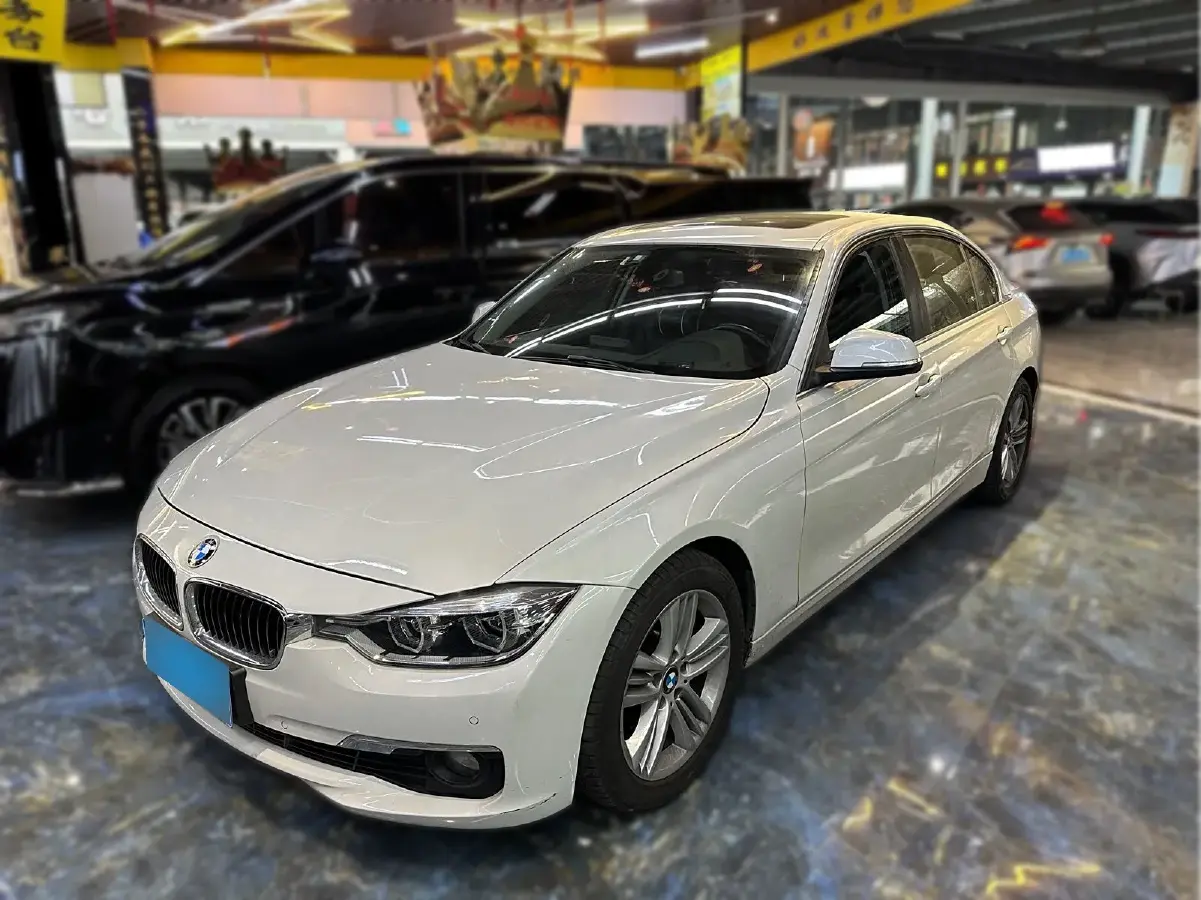 2017 BMW 3 Series 2.0T 184HP L4 8AT