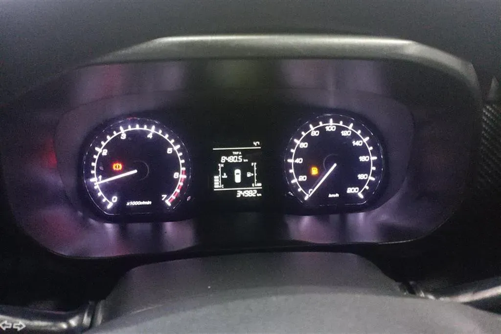 2020 ChangAn Oshan X70A 1.5L 107HP L4 5MT,autocango,china used car exporter,china ev exporter,chinese used car exporter,chinese used ev exporter