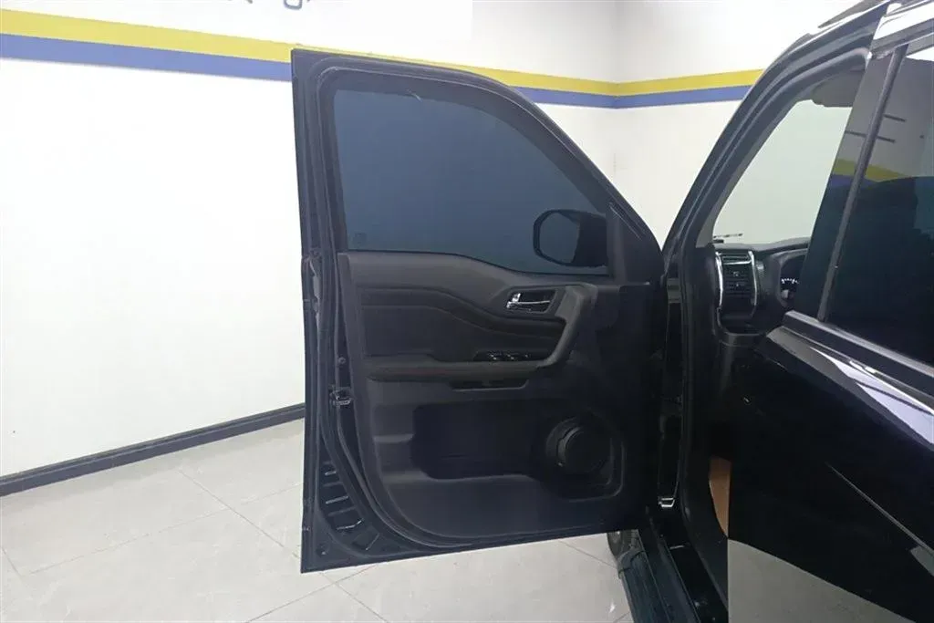 2020 ChangAn Oshan X70A 1.5L 107HP L4 5MT,autocango,china used car exporter,china ev exporter,chinese used car exporter,chinese used ev exporter