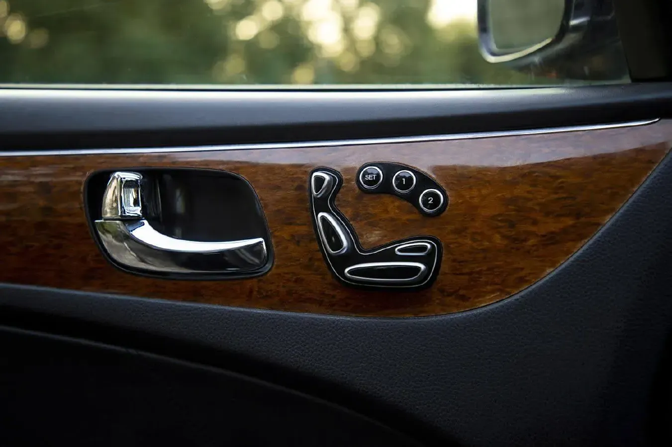 2009 Hyundai Equus 3.8L 290HP V6 6AT,autocango,china used car exporter,china ev exporter,chinese used car exporter,chinese used ev exporter