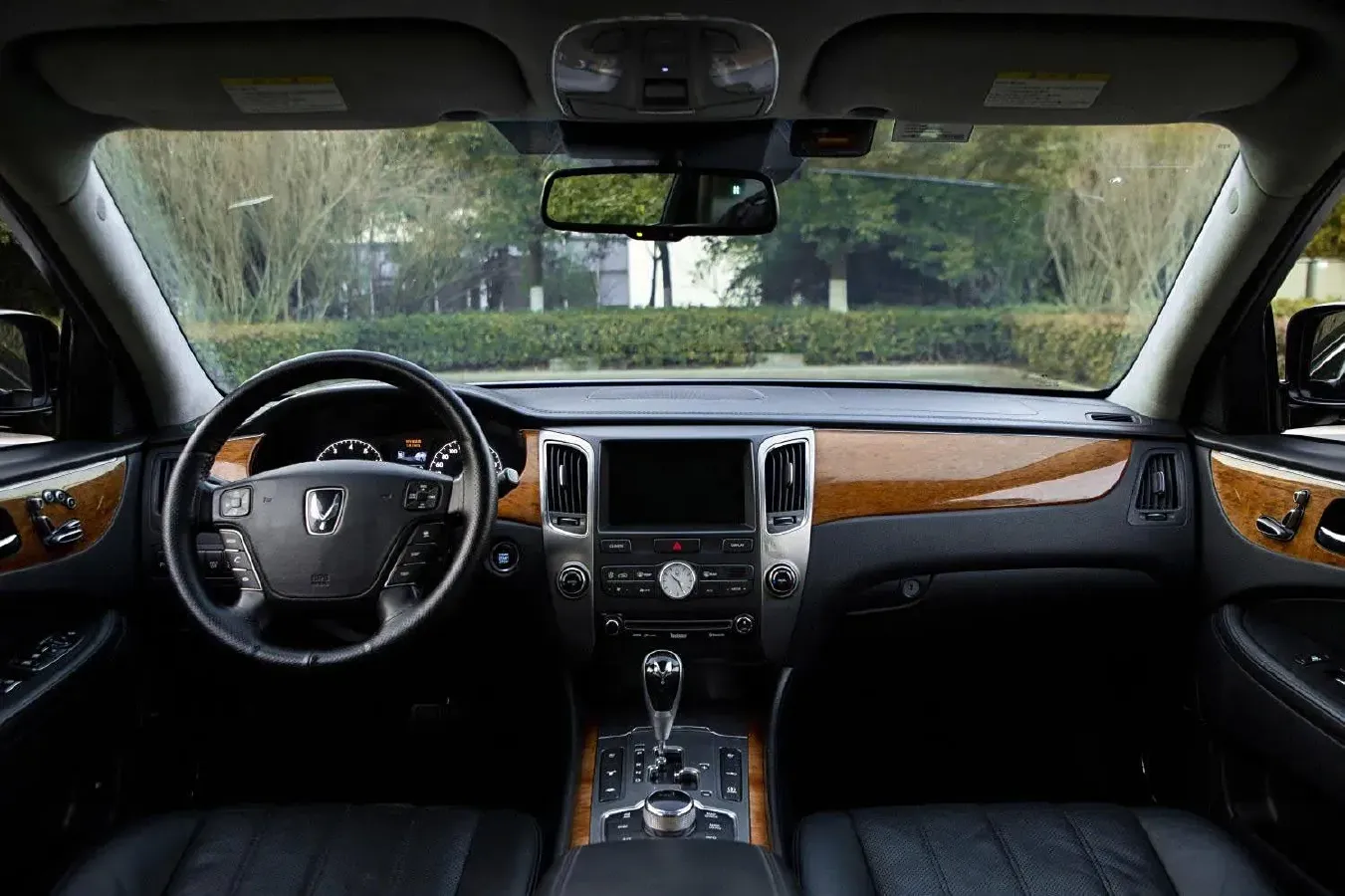 2009 Hyundai Equus 3.8L 290HP V6 6AT,autocango,china used car exporter,china ev exporter,chinese used car exporter,chinese used ev exporter