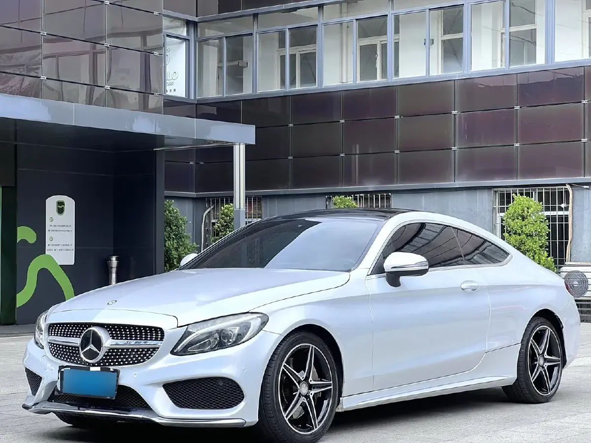 2016 Mercedes-Benz C Class 2.0T 184HP L4 7AT