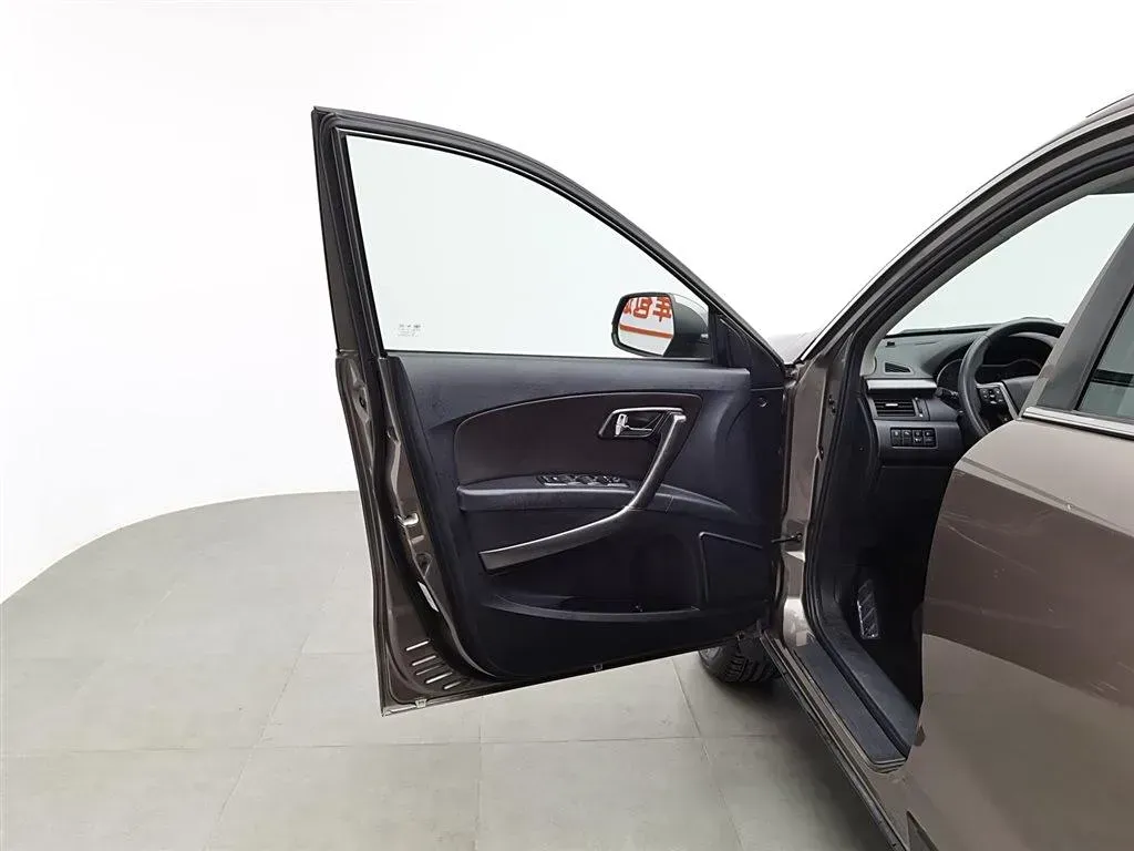 2016 Bestune X80 1.8T 180HP L4 6AT,autocango,china used car exporter,china ev exporter,chinese used car exporter,chinese used ev exporter