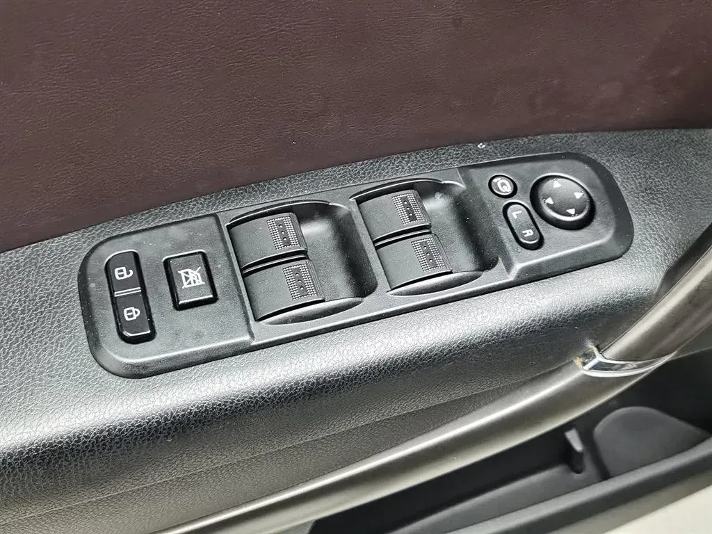 2016 Bestune X80 1.8T 180HP L4 6AT,autocango,china used car exporter,china ev exporter,chinese used car exporter,chinese used ev exporter