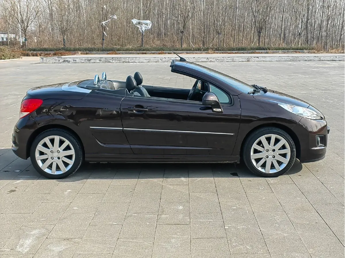 2013 Peugeot 207 1.6L 120HP L4 4AT,autocango,china used car exporter,china ev exporter,chinese used car exporter,chinese used ev exporter