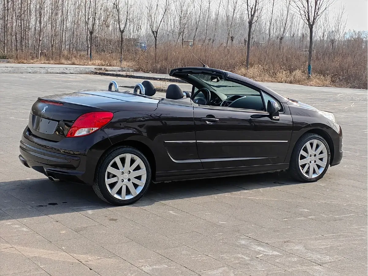 2013 Peugeot 207 1.6L 120HP L4 4AT,autocango,china used car exporter,china ev exporter,chinese used car exporter,chinese used ev exporter