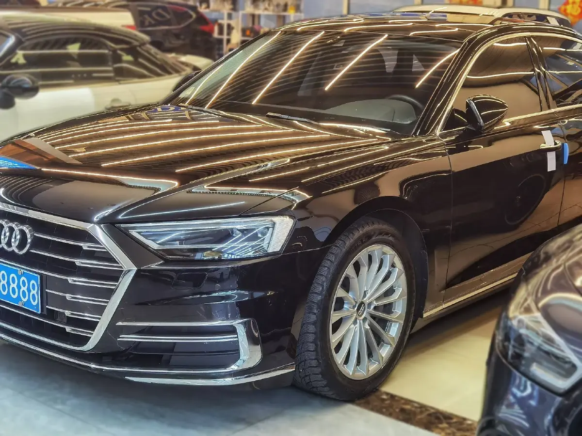 2018 Audi A8 3.0T 340HP V6 8AT