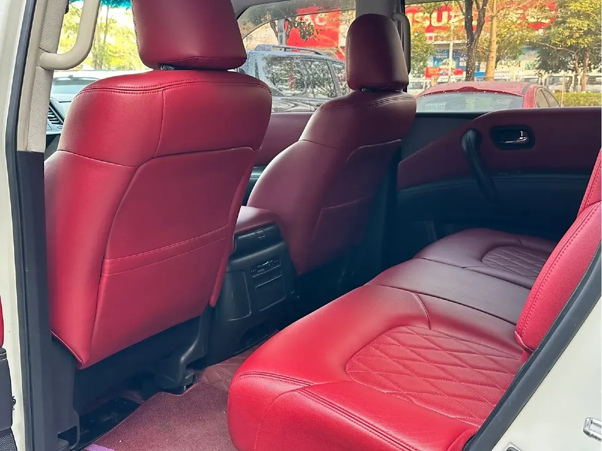 2018 Nissan Patrol 4.0L 279HP V6 7AT,autocango,china used car exporter,china ev exporter,chinese used car exporter,chinese used ev exporter