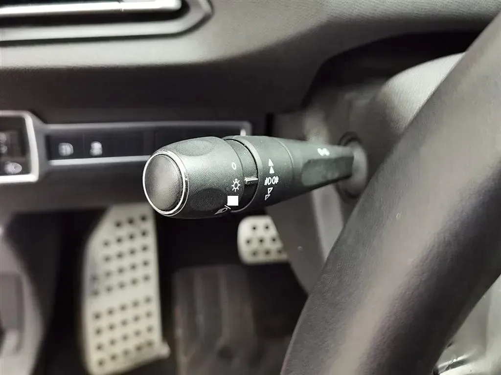 2015 Peugeot 308S 1.6T 167HP L4 6AT,autocango,china used car exporter,china ev exporter,chinese used car exporter,chinese used ev exporter