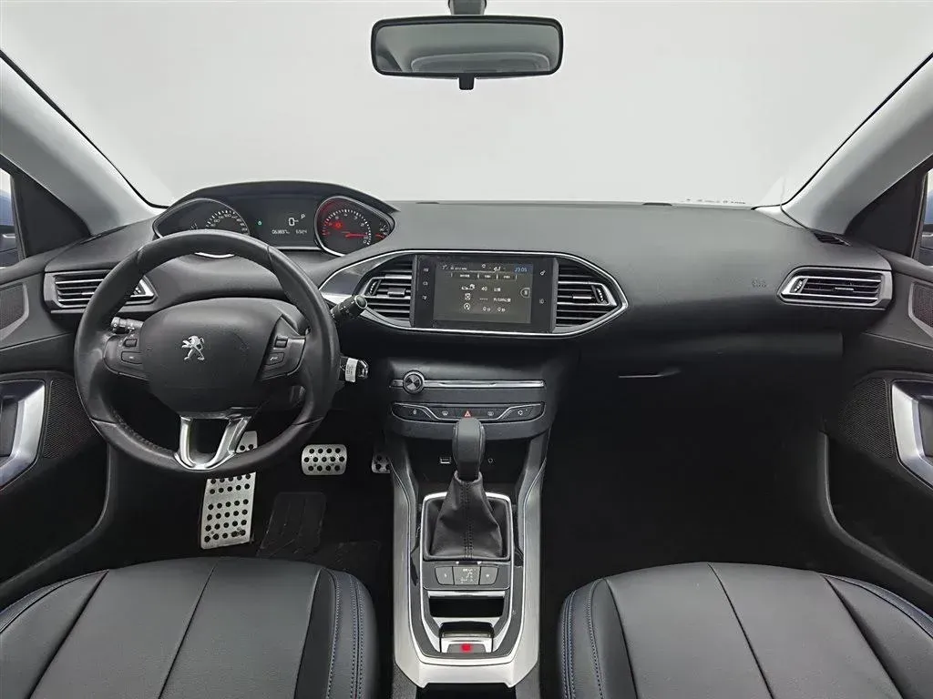 2015 Peugeot 308S 1.6T 167HP L4 6AT,autocango,china used car exporter,china ev exporter,chinese used car exporter,chinese used ev exporter