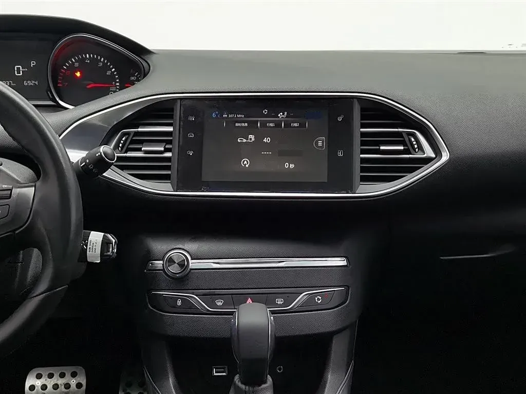 2015 Peugeot 308S 1.6T 167HP L4 6AT,autocango,china used car exporter,china ev exporter,chinese used car exporter,chinese used ev exporter